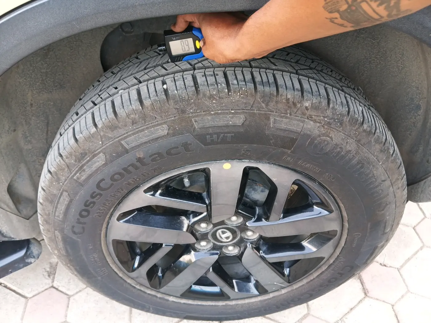 2022 Tata Harrier XZA PLUS 2.0L KAZIRANGA, Diesel, Automatic, 80,608 km, tyre