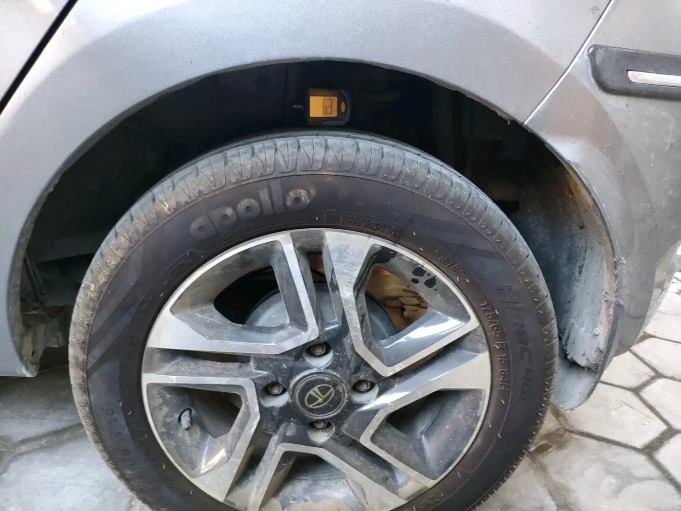 2019 Tata Tiago XZ PLUS PETROL, Petrol, Manual, 31,376 km, tyre