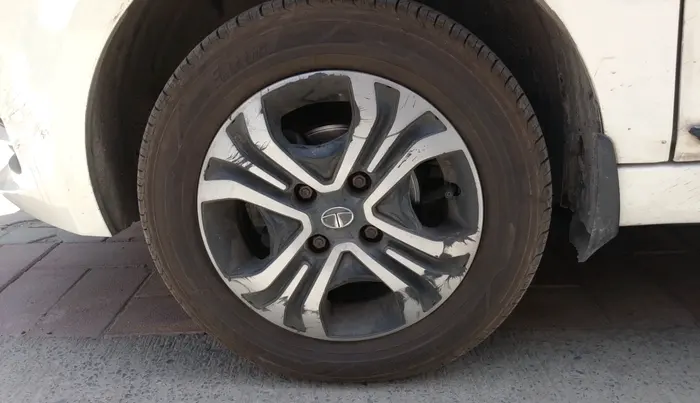2022 Tata TIGOR XZ PLUS CNG, CNG, Manual, 72,612 km, tyre