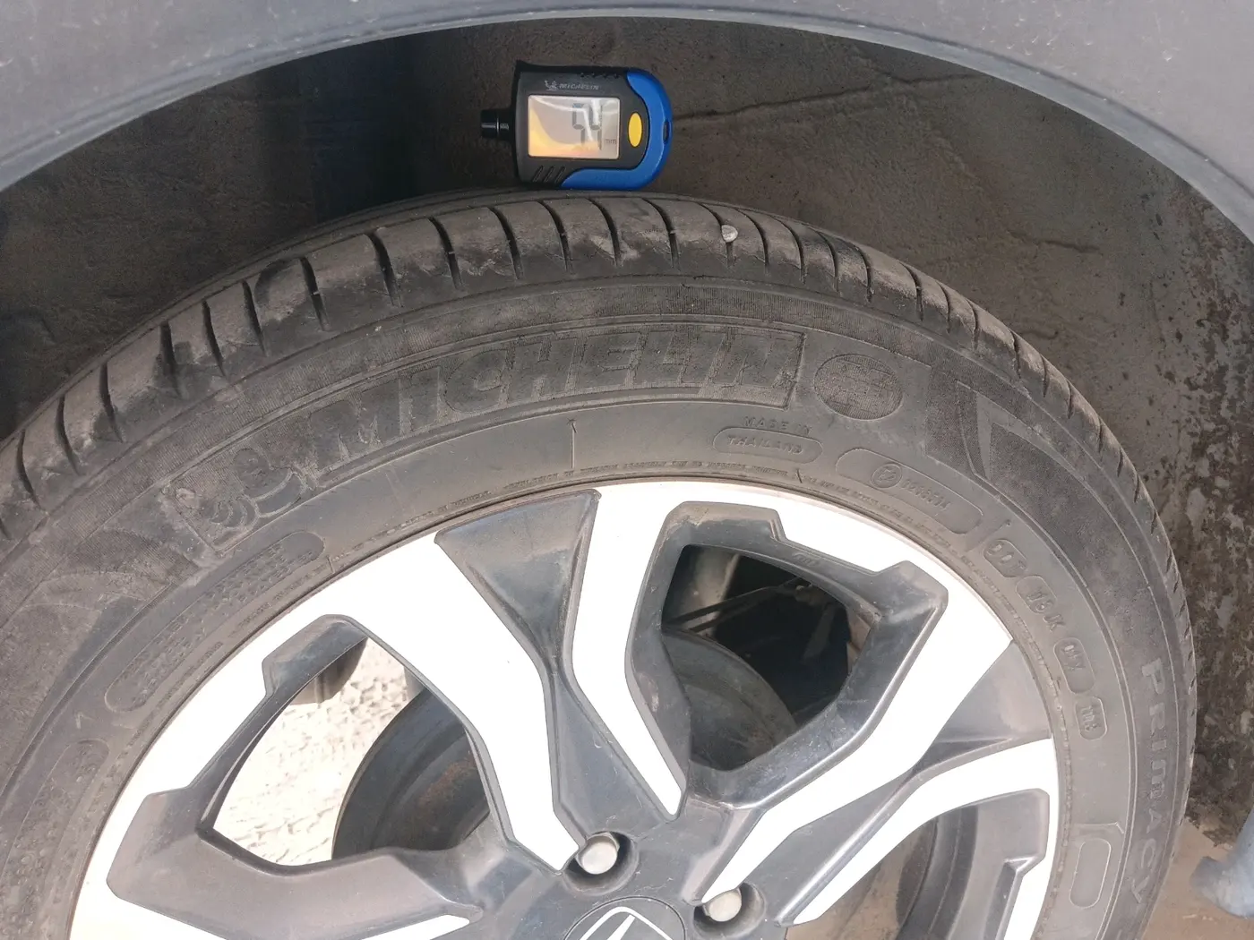 2018 Honda WR-V 1.2L I-VTEC VX MT, Petrol, Manual, 28,771 km, tyre