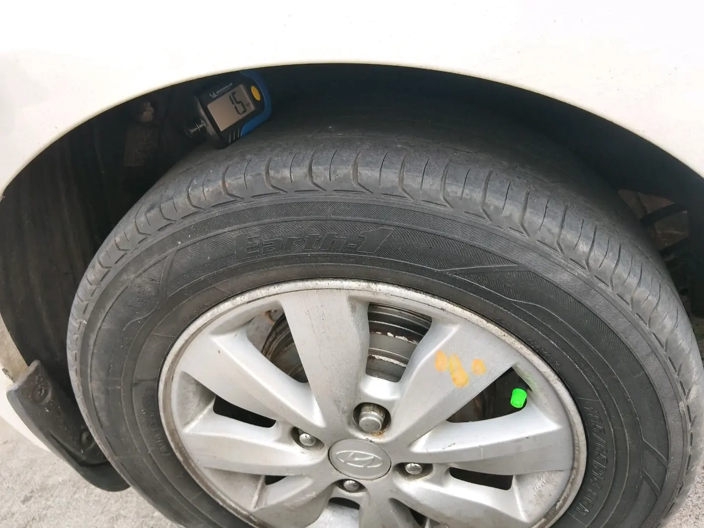 2013 Hyundai i20 SPORTZ 1.2, Petrol, Manual, 1,39,630 km, tyre