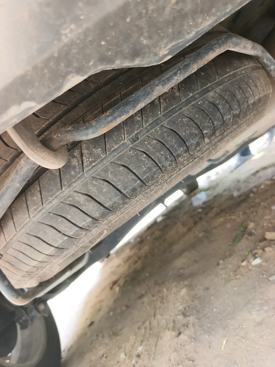 2022 Maruti Ertiga VXI CNG, CNG, Manual, 1,62,724 km, tyre