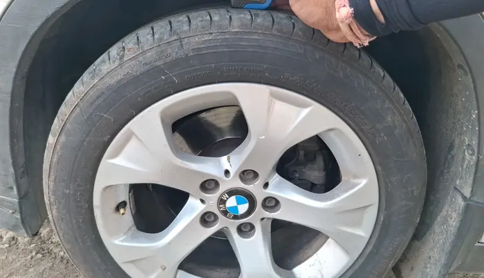 2012 BMW X1 sDrive20d, Diesel, Automatic, 67,249 km, tyre