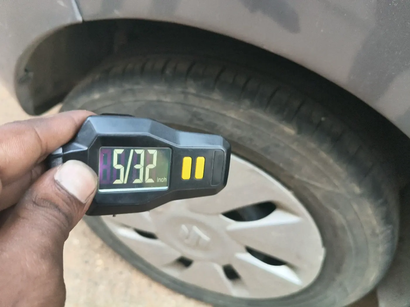 2014 Maruti Celerio VXI, Petrol, Manual, 1,04,407 km, tyre