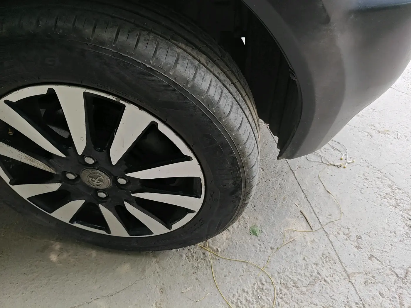 2016 Toyota Etios CROSS 1.2 G, Petrol, Manual, 54,688 km, tyre