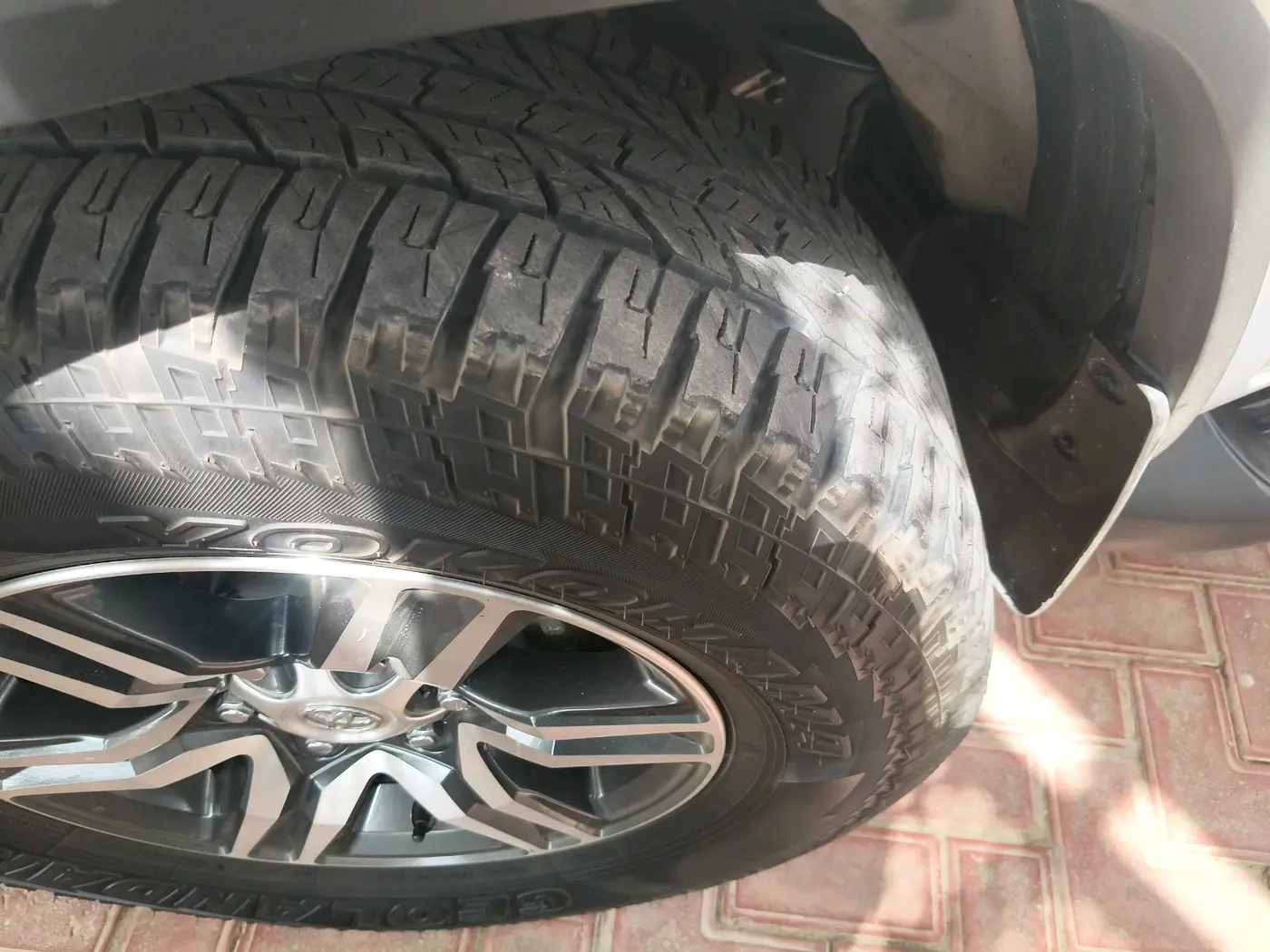 2018 Toyota Fortuner 2.8 4X2 MT, Diesel, Manual, 1,62,558 km, tyre