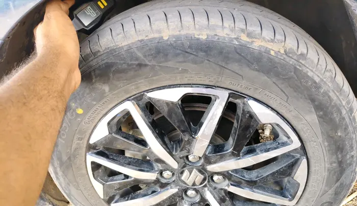 2025 Maruti Dzire ZXi Plus AMT, Petrol, Automatic, 34,322 km, tyre