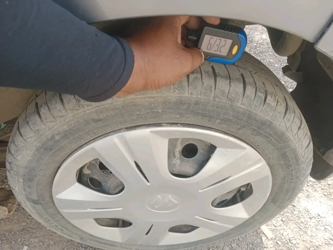 2014 Maruti Wagon R 1.0 VXI, CNG, Manual, 1,53,402 km, tyre