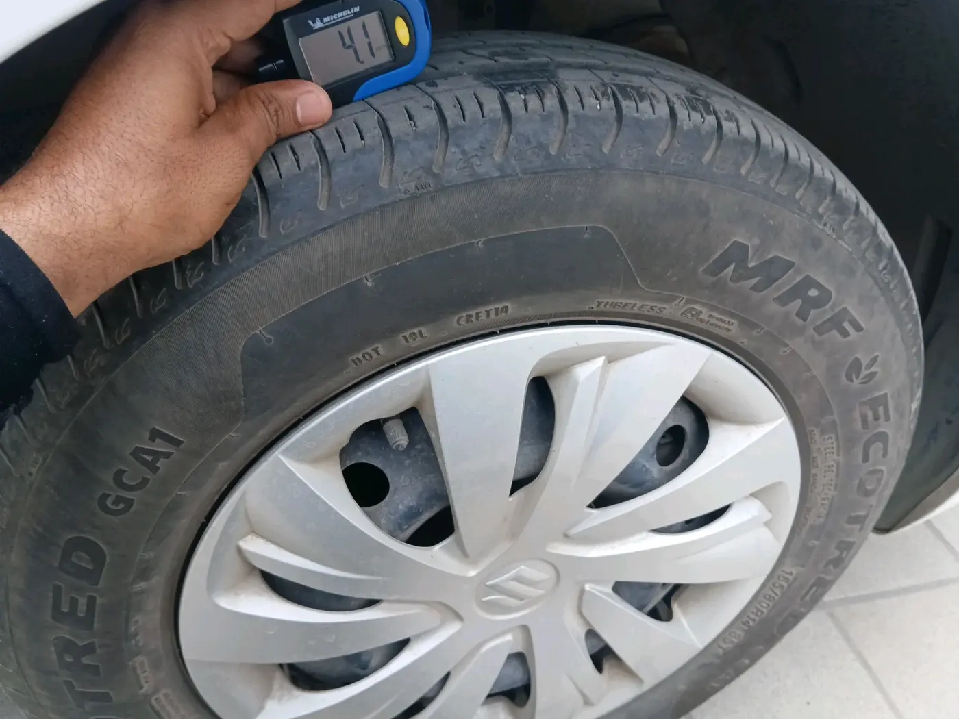 2024 Maruti Swift VXi AMT, Petrol, Automatic, 11,972 km, tyre