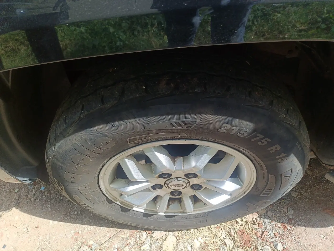2017 Mahindra TUV300 T8, Diesel, Manual, 74,823 km, tyre