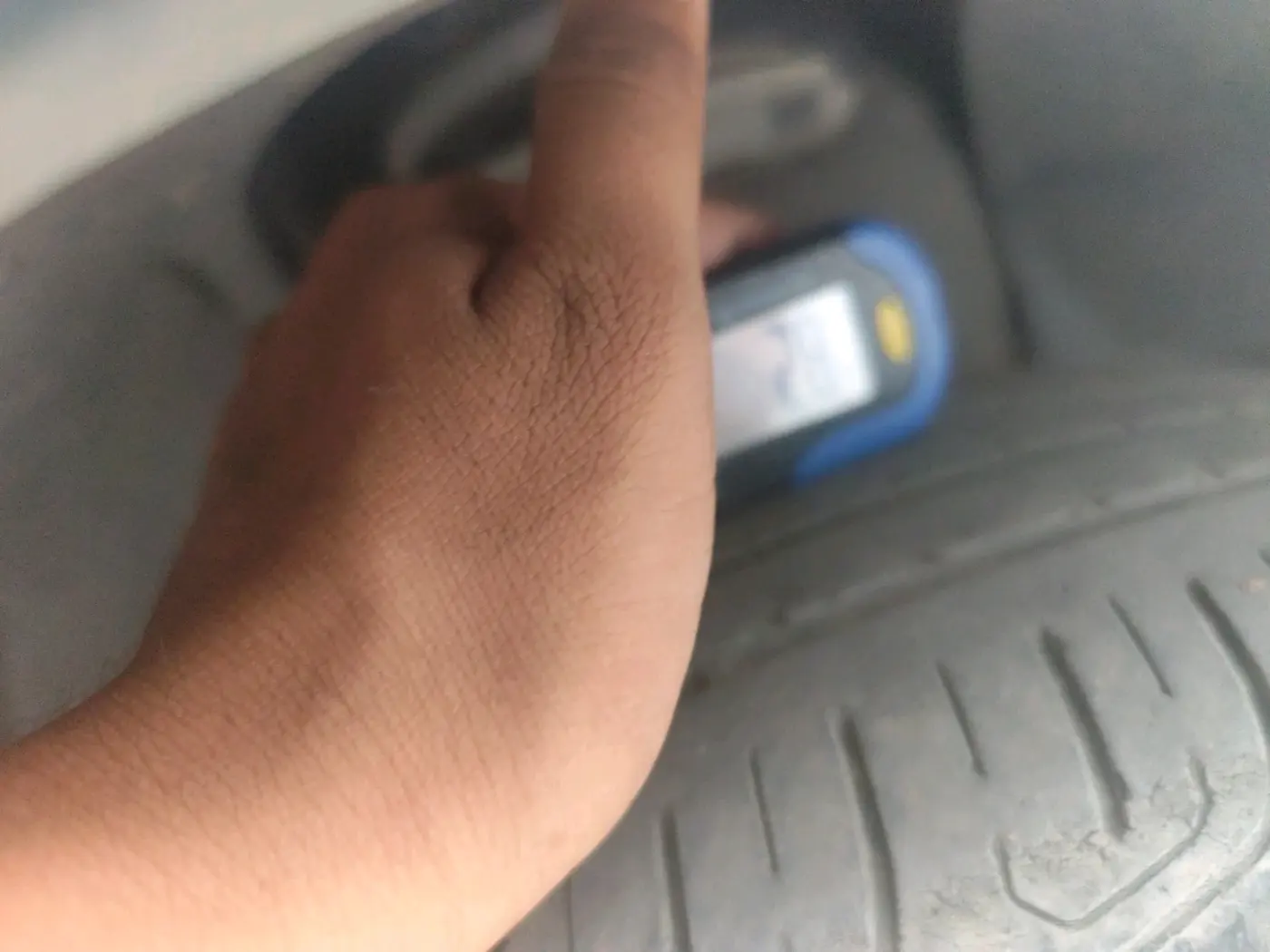 2023 Tata NEXON XM PLUS SUNROOF DIESEL, Diesel, Manual, 1,09,724 km, tyre