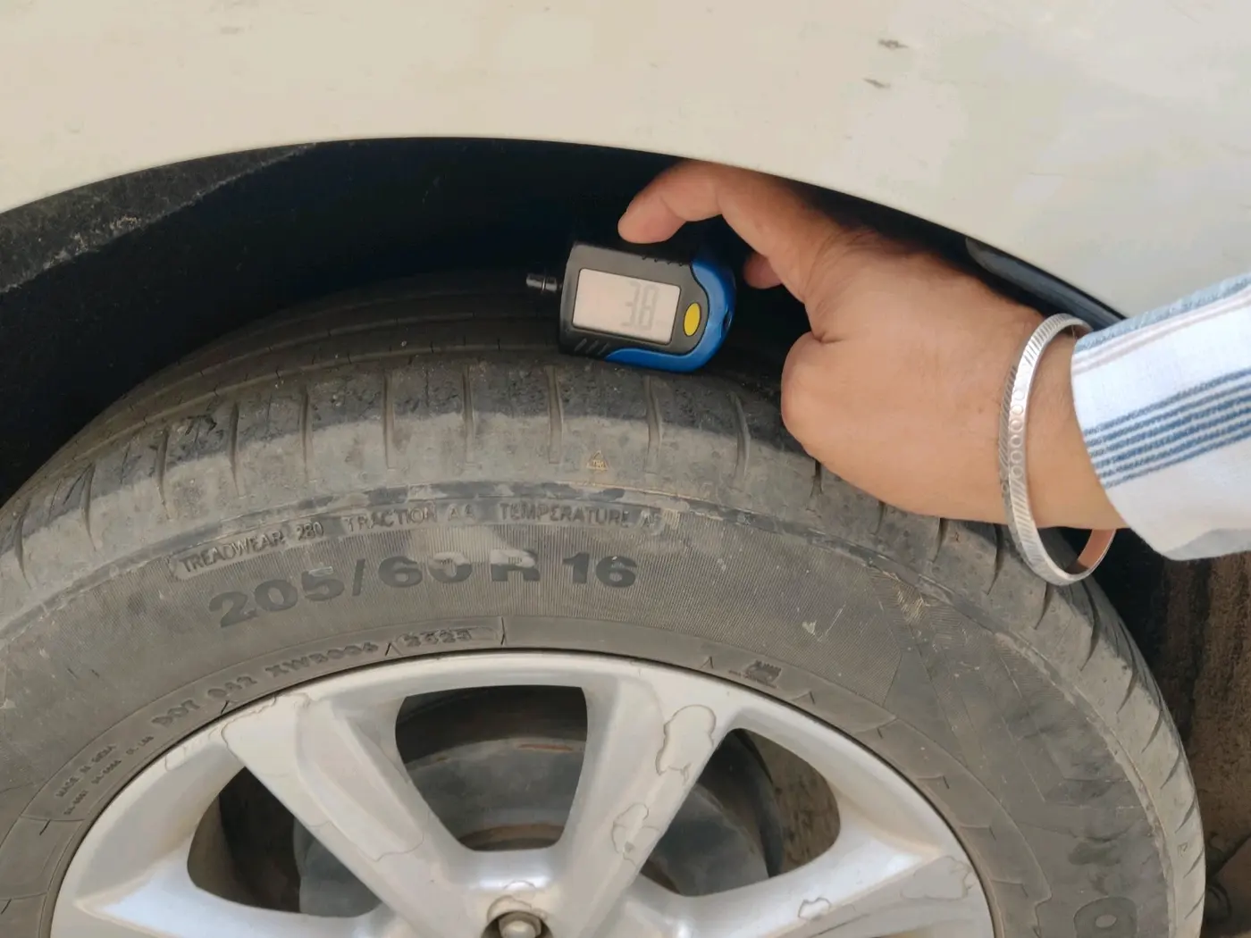 2019 Ford Ecosport TREND + 1.5L PETROL AT, Petrol, Automatic, 84,105 km, tyre