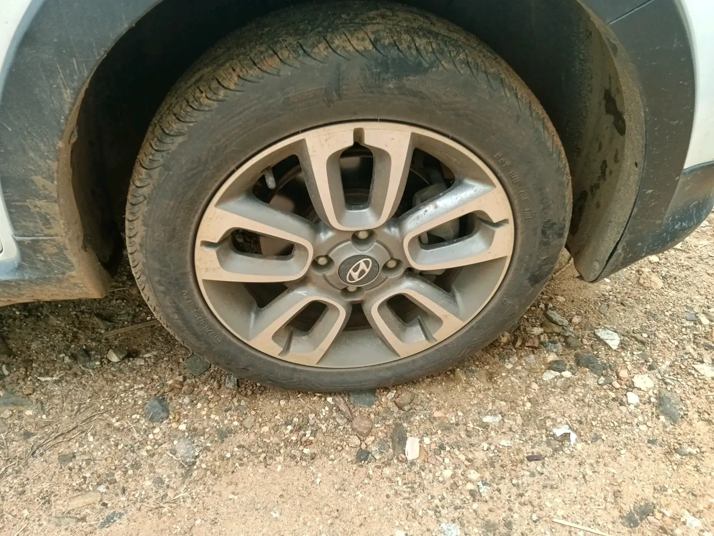 2018 Hyundai i20 Active 1.2 S, Petrol, Manual, 80,478 km, tyre
