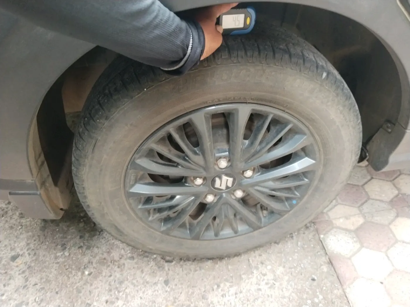 2021 Maruti XL6 ZETA AT, Petrol, Automatic, 29,188 km, tyre