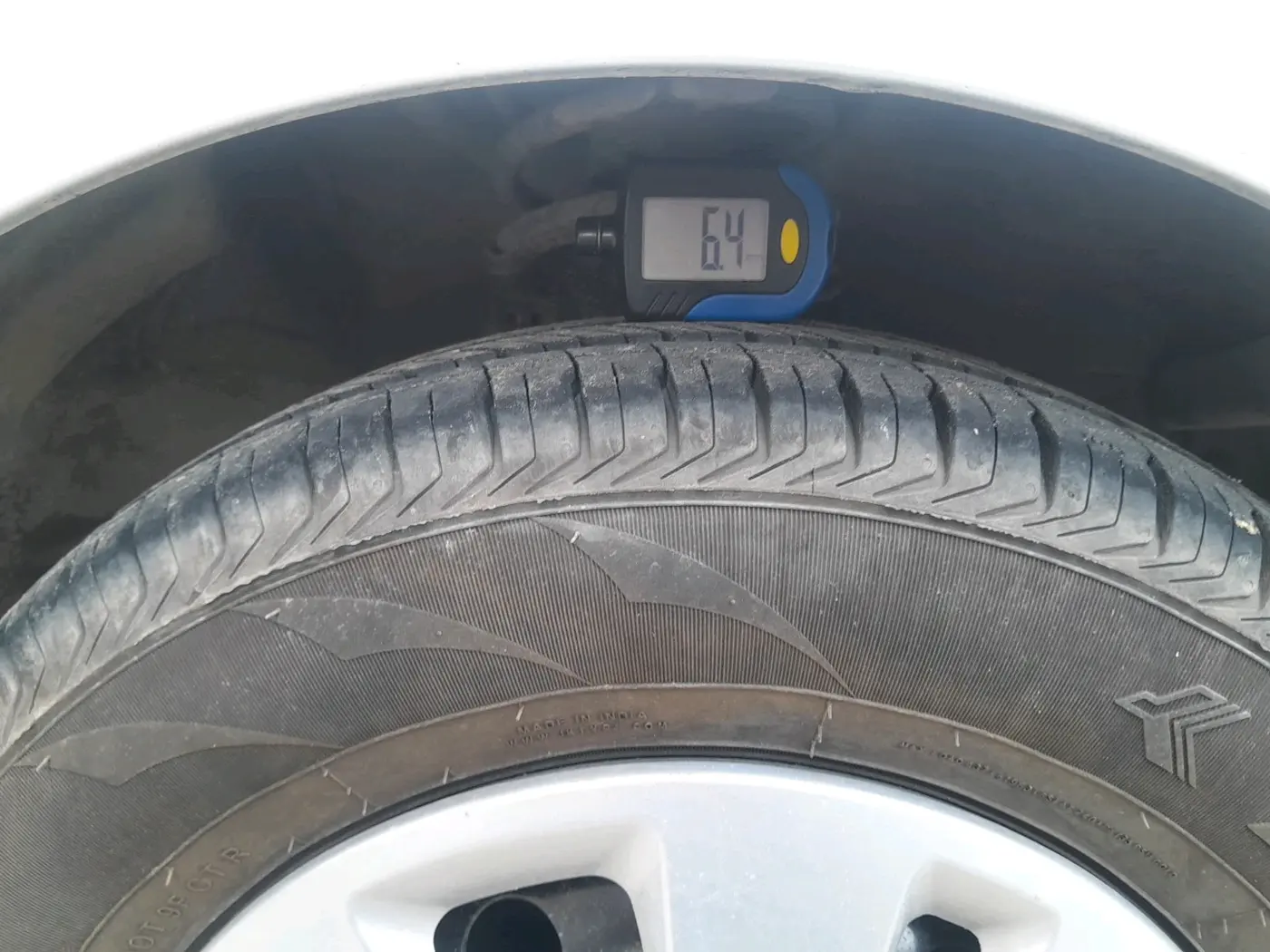 2011 Hyundai i10 MAGNA 1.2, Petrol, Manual, 74,539 km, tyre