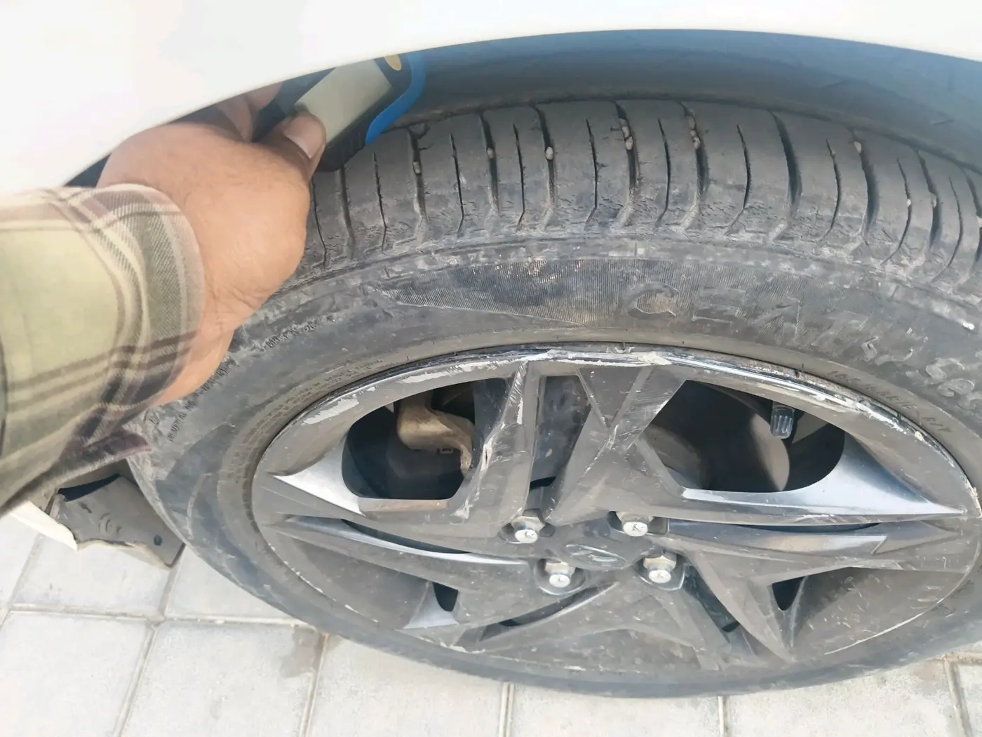2022 Hyundai NEW I20 SPORTZ 1.2 MT, Petrol, Manual, 52,834 km, tyre