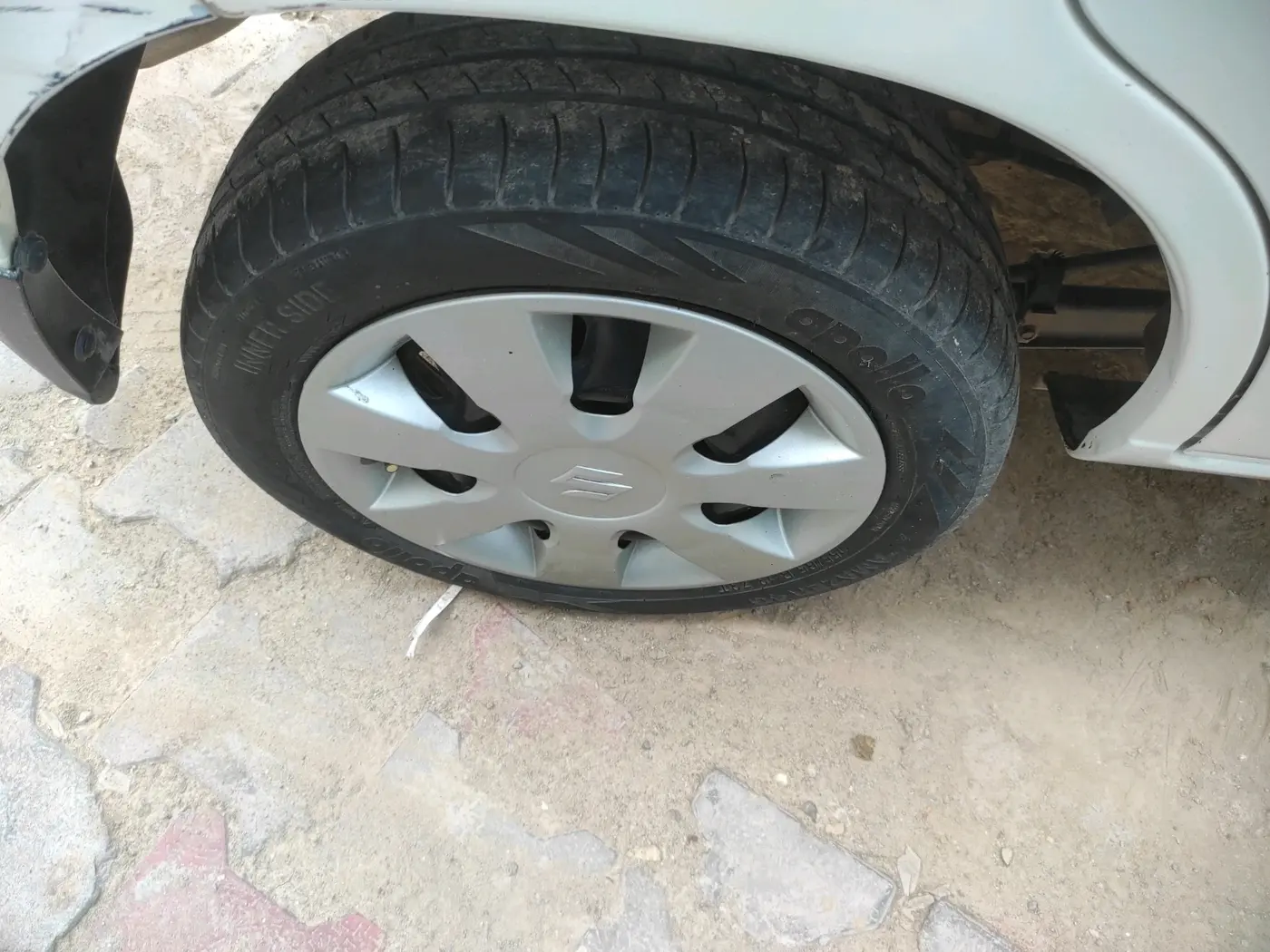 2012 Maruti Alto K10 VXI, Petrol, Manual, 74,418 km, tyre