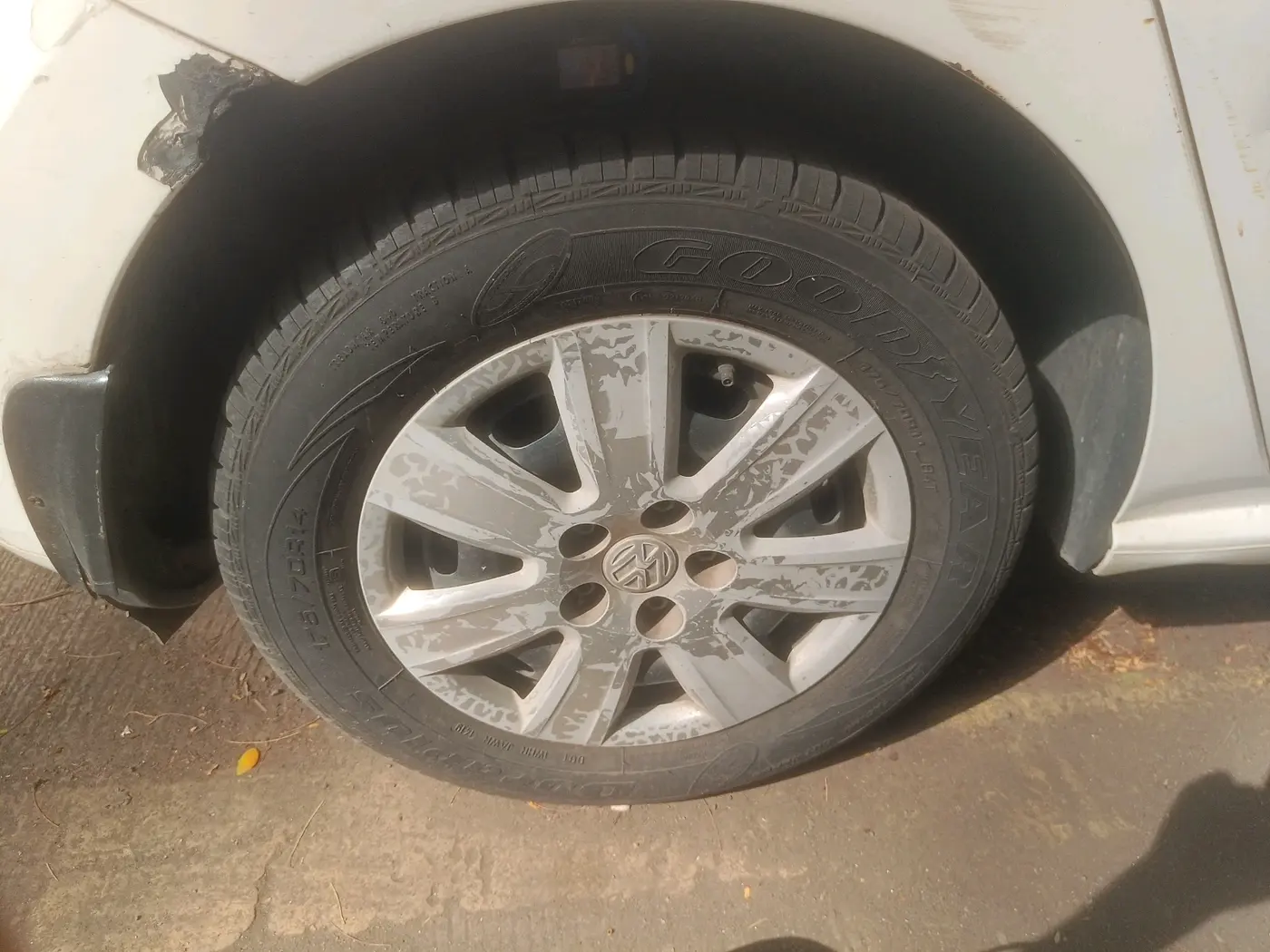 2014 Volkswagen Polo TRENDLINE 1.2L PETROL, Petrol, Manual, 95,491 km, tyre