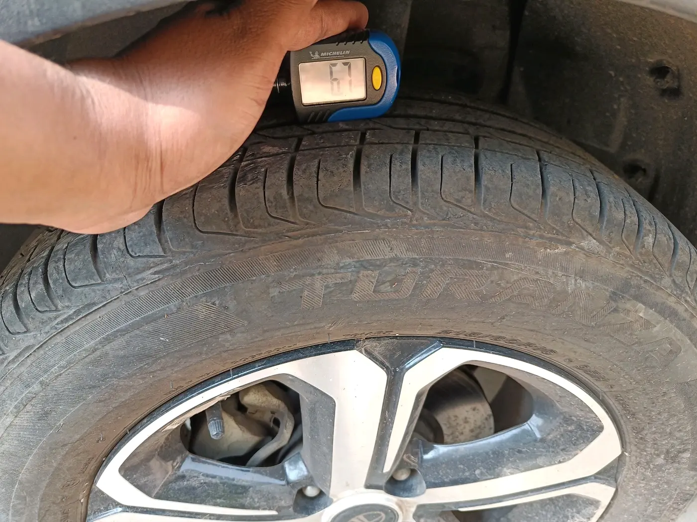 2022 Tata NEXON XZA PLUS PETROL, Petrol, Automatic, 9,186 km, tyre