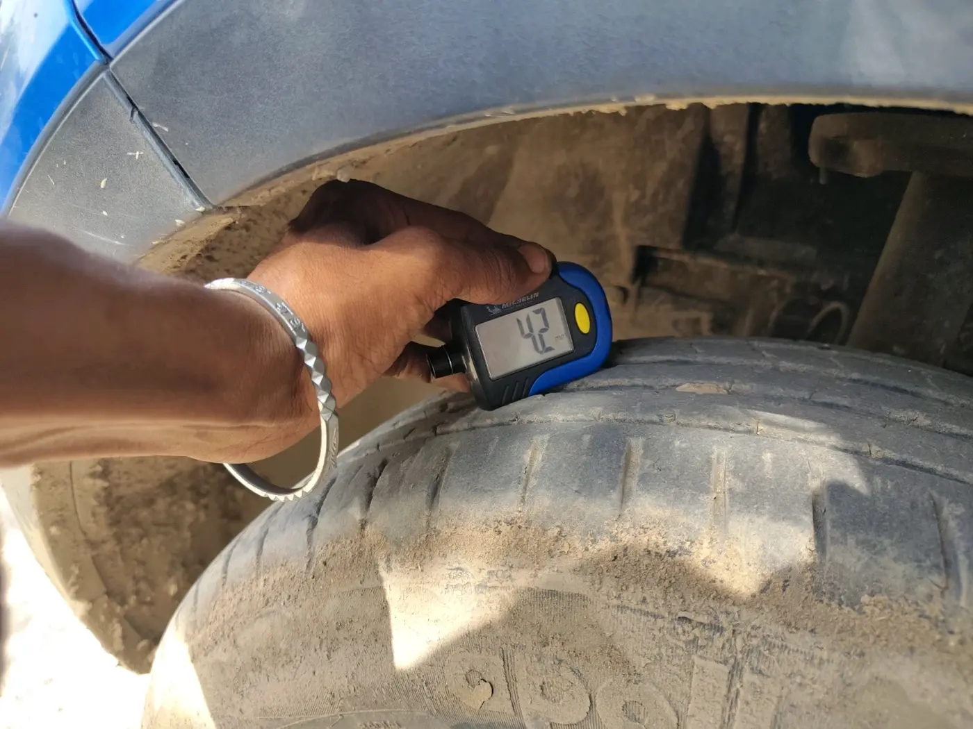 2020 Tata NEXON XM PETROL, CNG, Manual, 79,805 km, tyre