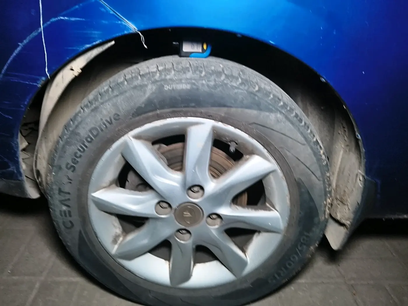 2014 Tata Zest XT PETROL, Petrol, Manual, 1,11,251 km, tyre