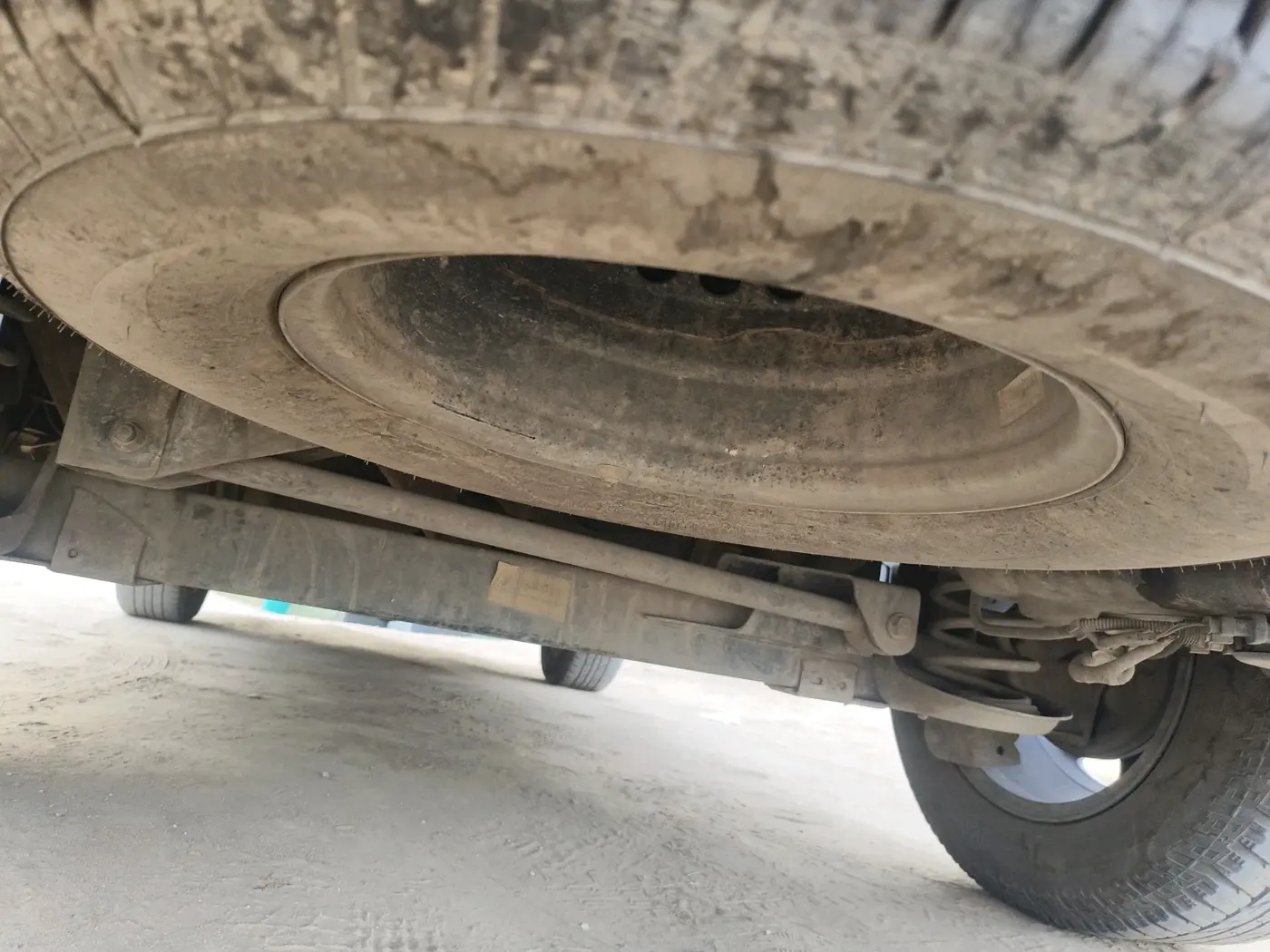 2022 Tata Harrier XTA 2.0L KRYOTEC PLUS, Diesel, Automatic, 65,403 km, tyre