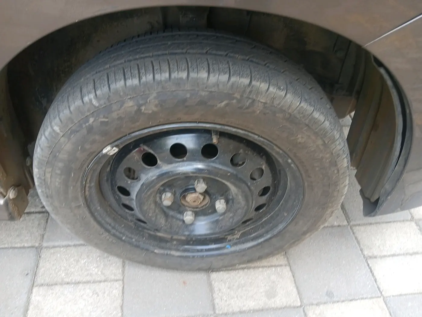 2018 Maruti Wagon R 1.0 VXI + (O) AMT, Petrol, Automatic, 85,804 km, tyre