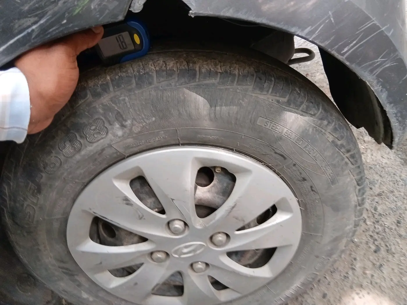 2011 Hyundai i10 MAGNA 1.2, Petrol, Manual, 72,918 km, tyre