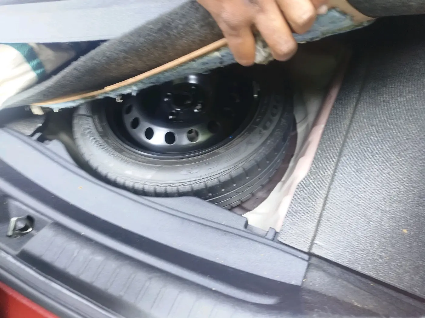 2018 Toyota YARIS VX CVT, Petrol, Automatic, 35,493 km, tyre