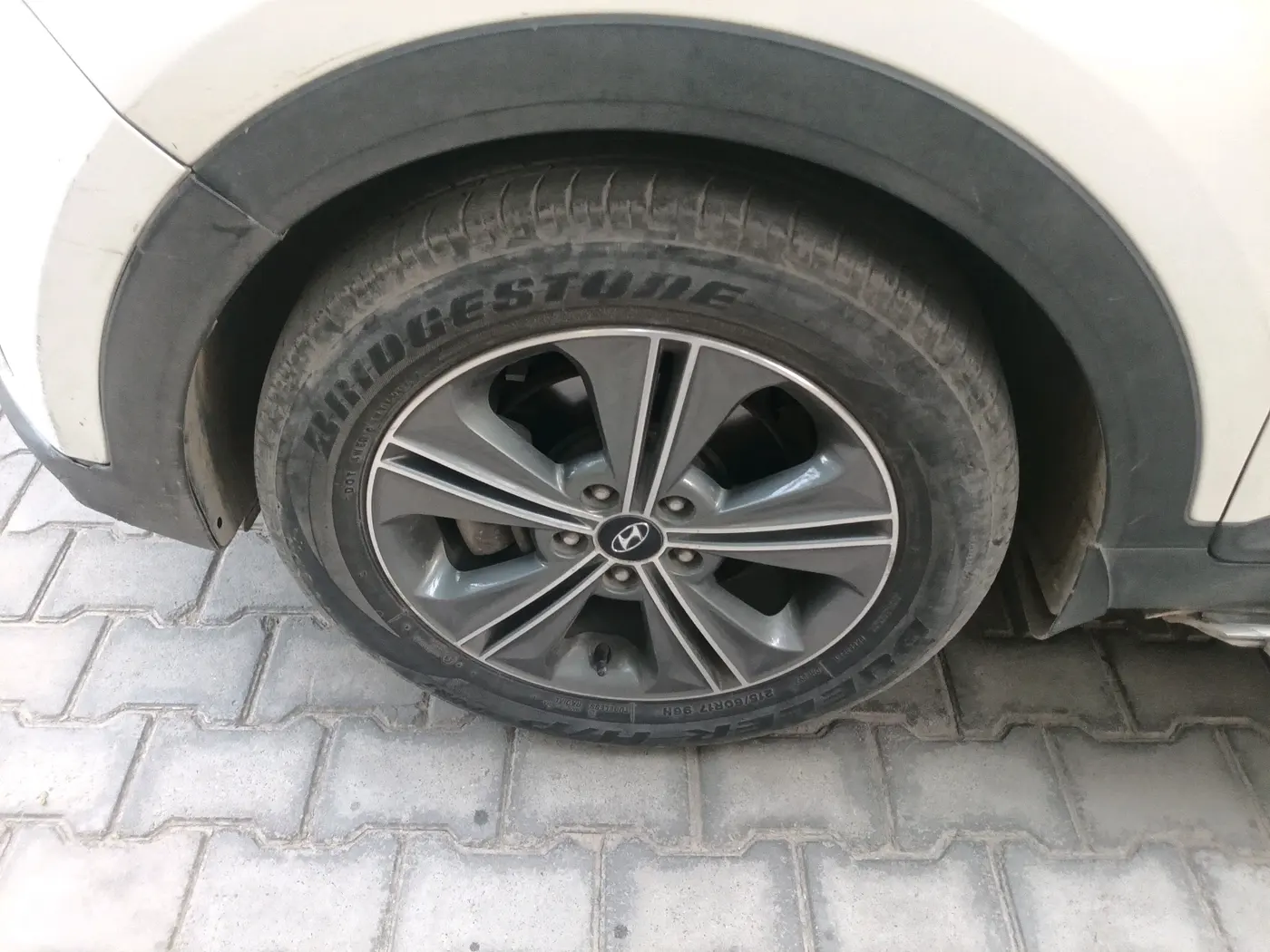 2016 Hyundai Creta SX PLUS AT 1.6 PETROL, Petrol, Automatic, 76,821 km, tyre