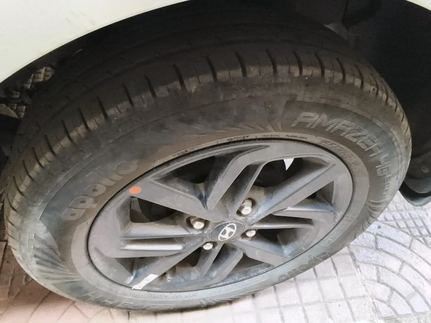2022 Hyundai GRAND I10 NIOS SPORTZ 1.2 KAPPA VTVT CNG, CNG, Manual, 63,198 km, tyre