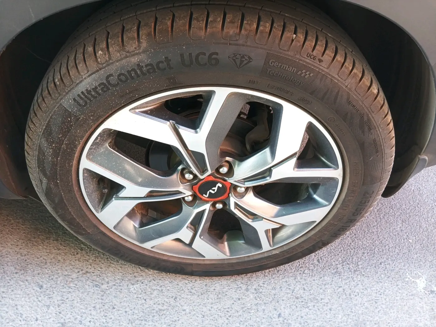2021 KIA SELTOS X LINE 1.5 DIESEL AT, Diesel, Automatic, 85,130 km, tyre