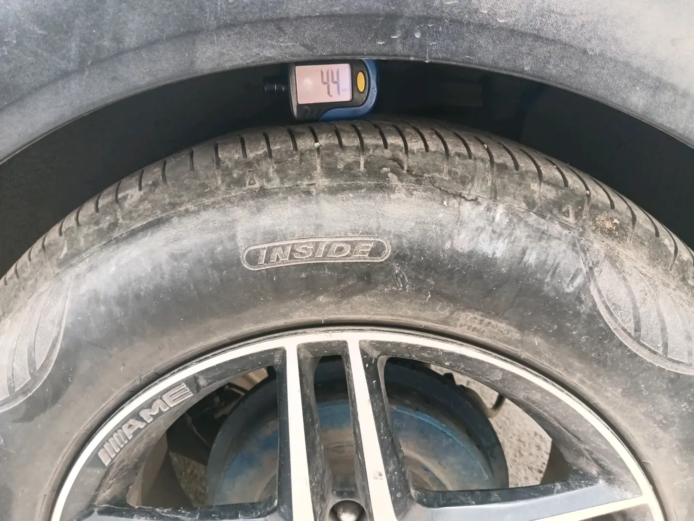 2017 Hyundai Creta E PLUS 1.6 PETROL, CNG, Manual, 1,09,036 km, tyre