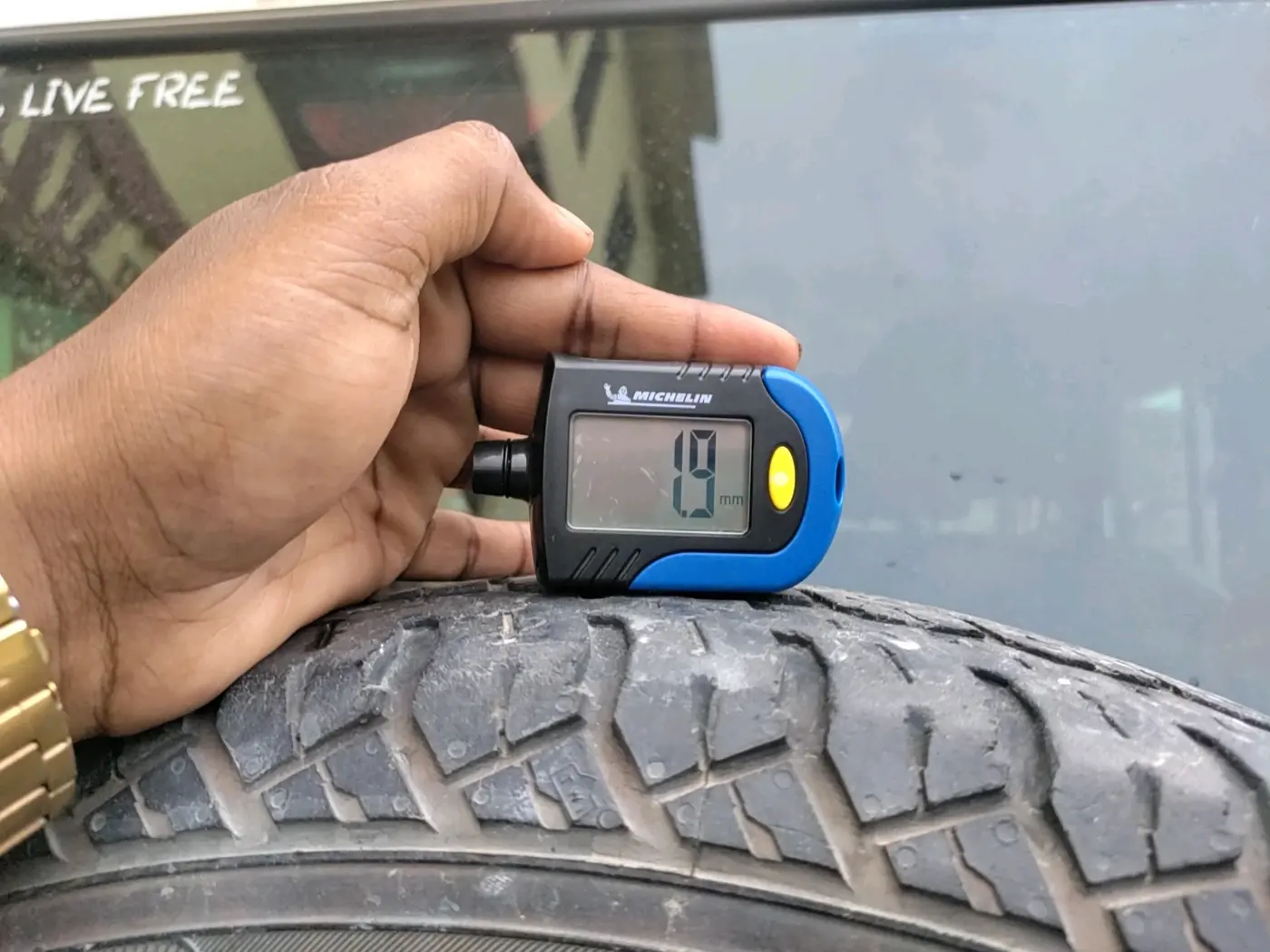 2020 Mahindra Bolero B6, Diesel, Manual, 93,060 km, tyre