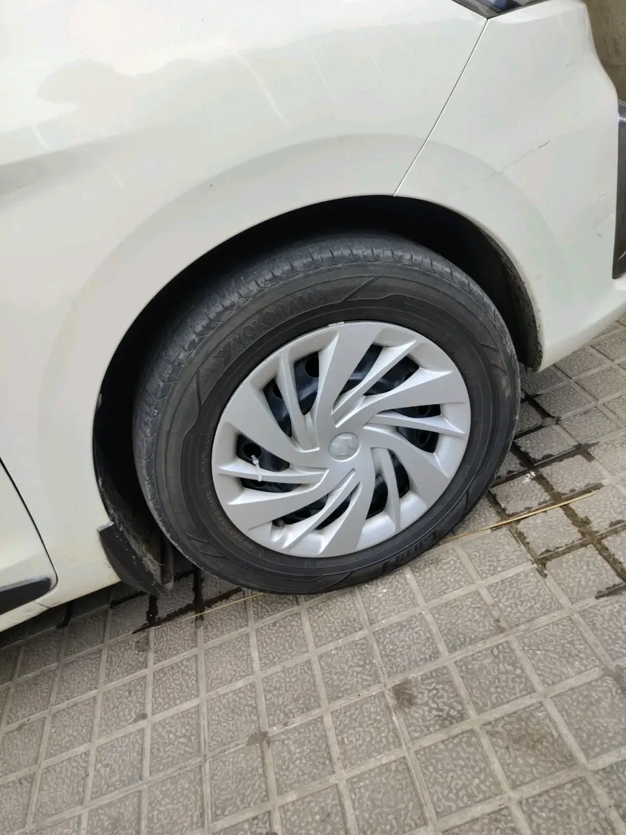 2021 Maruti Ertiga VXI CNG, CNG, Manual, 77,442 km, tyre