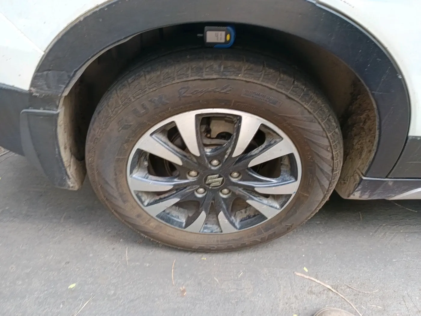 2017 Maruti S Cross ZETA 1.3, Diesel, Manual, 89,998 km, tyre