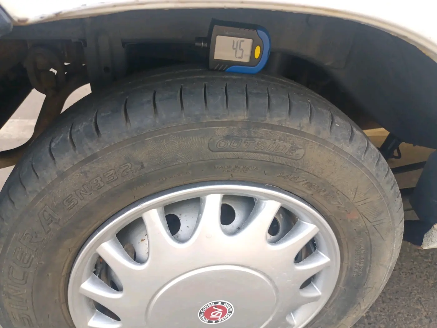 2012 Maruti Alto LXI, CNG, Manual, 60,234 km, tyre