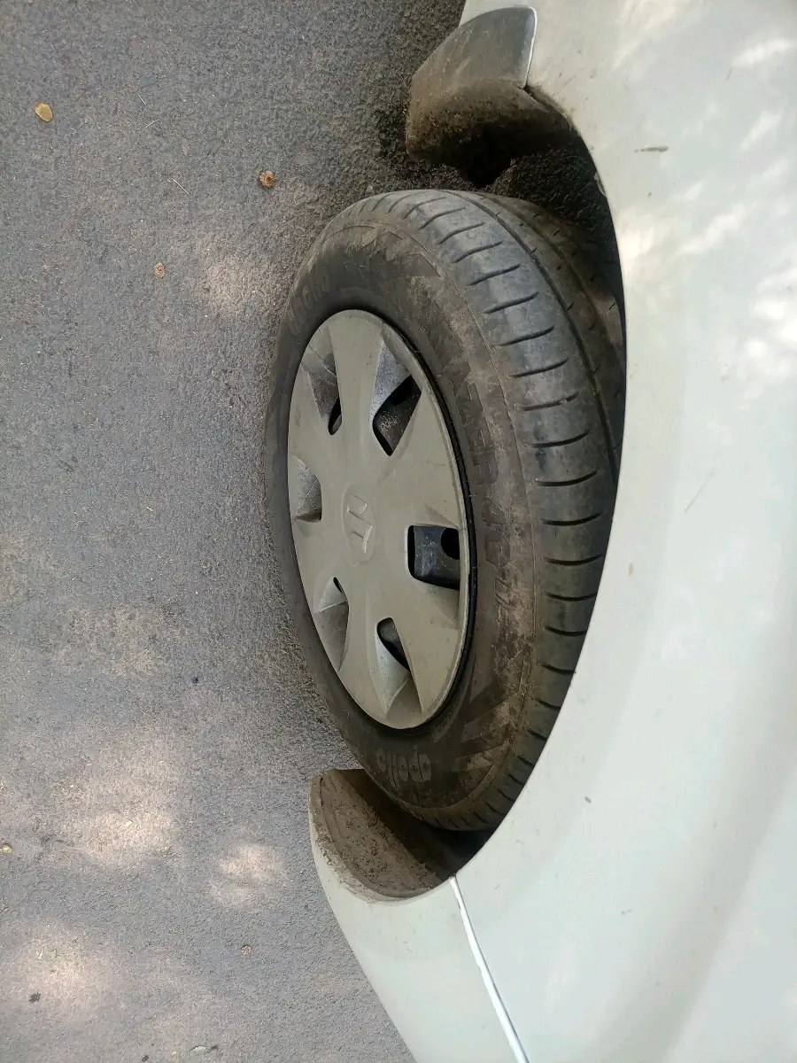 2021 Maruti New Wagon-R VXI 1.0, CNG, Manual, 1,30,759 km, tyre