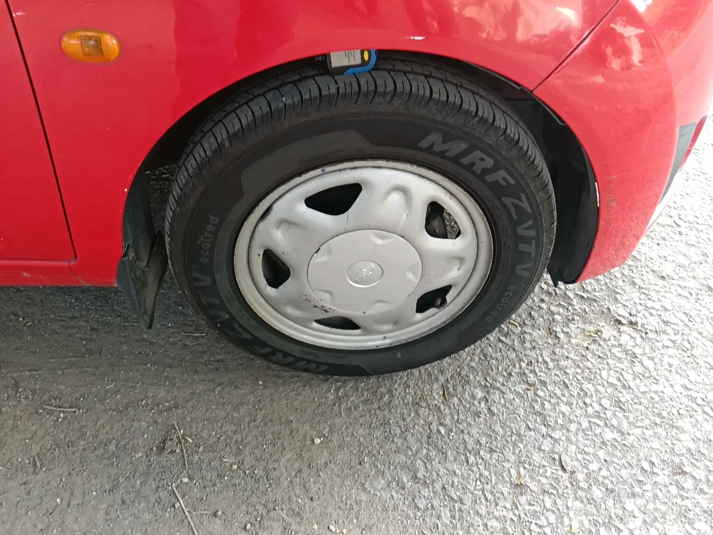 2011 Chevrolet Beat LS LPG, Petrol, Manual, 79,564 km, tyre