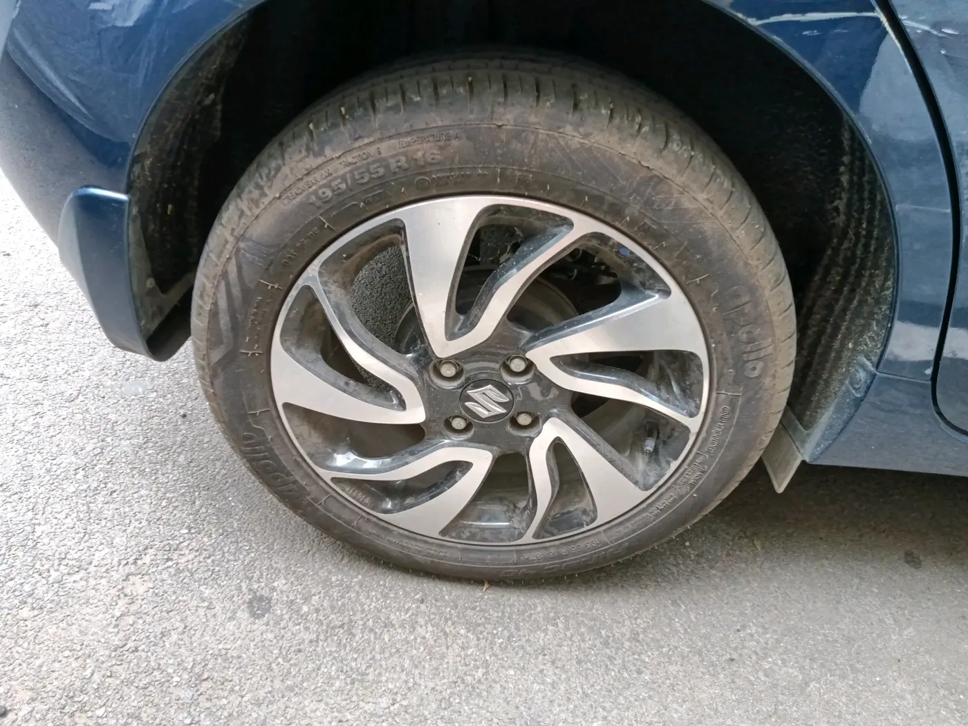 2021 Maruti Baleno ZETA PETROL 1.2, Petrol, Manual, 4,694 km, tyre