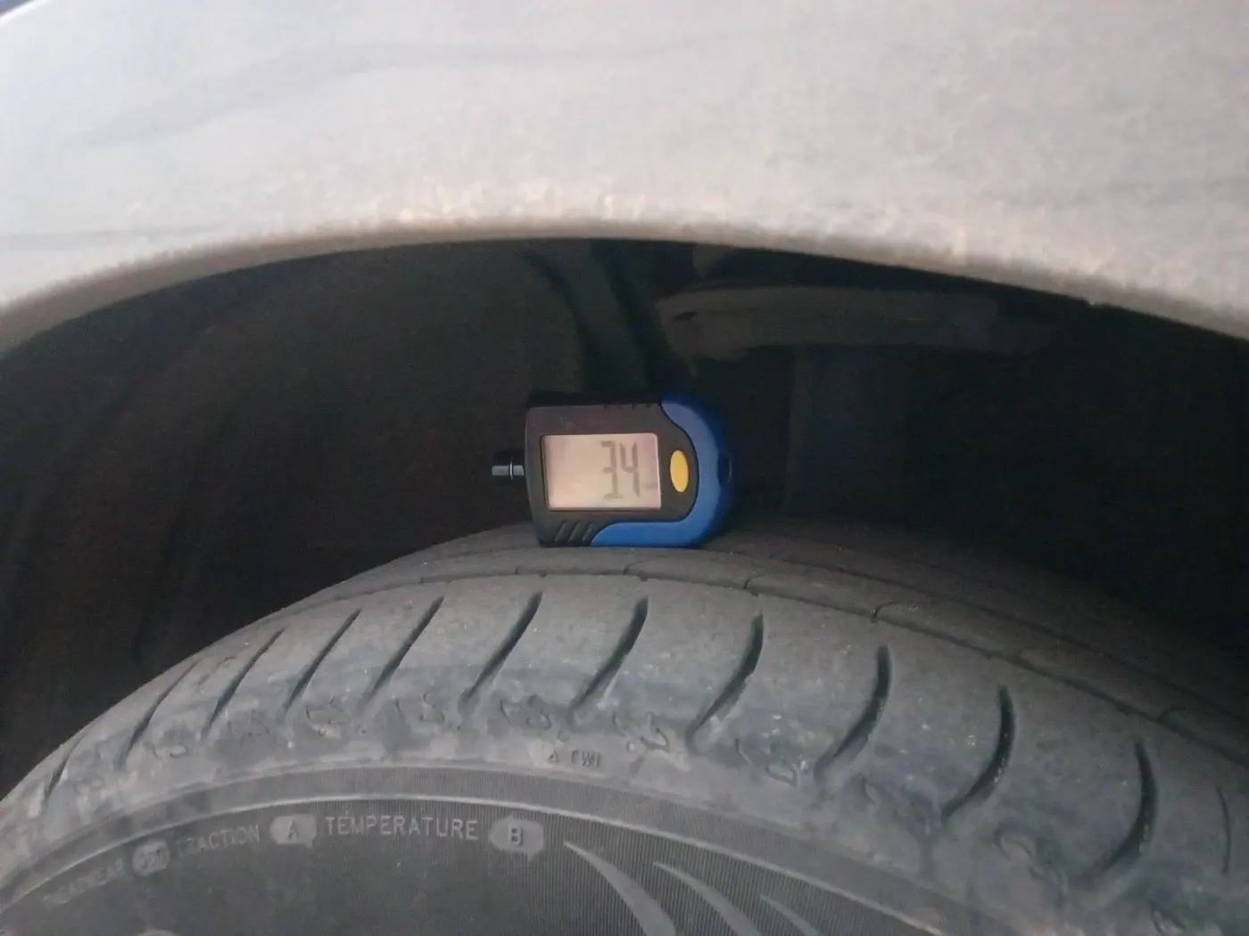 2019 Tata NEXON XM PETROL, Petrol, Manual, 61,758 km, tyre