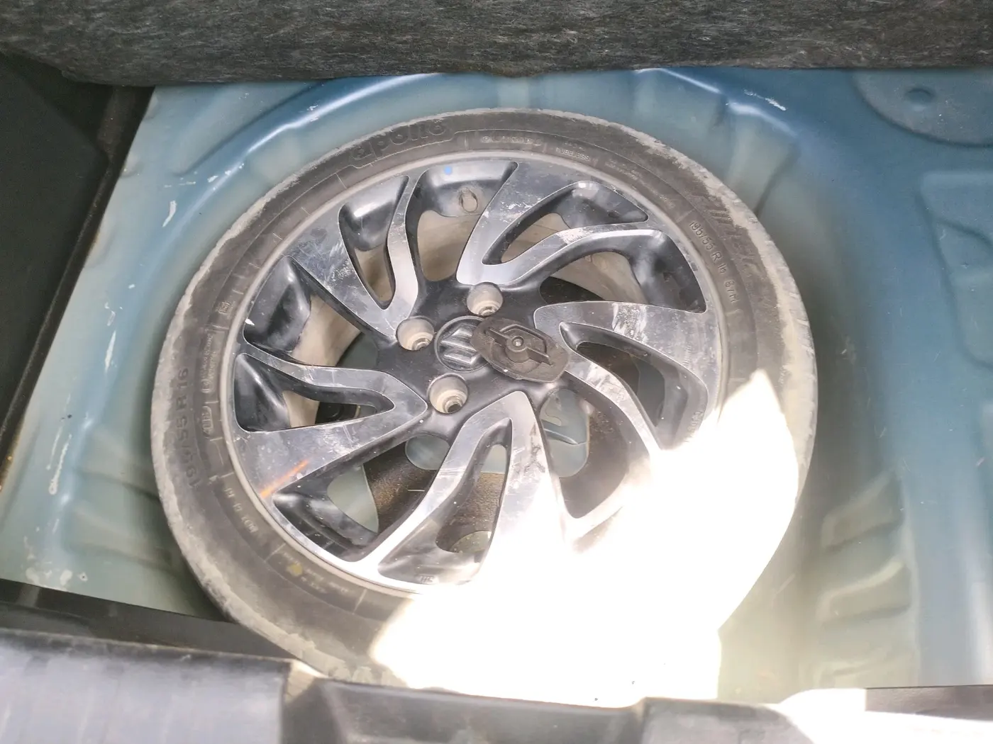 2019 Maruti Baleno ZETA PETROL 1.2, Petrol, Manual, 55,827 km, tyre