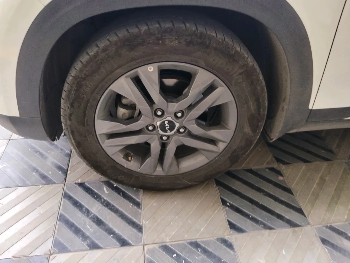 2022 KIA SELTOS HTX 1.5 DIESEL, Diesel, Manual, 59,675 km, tyre