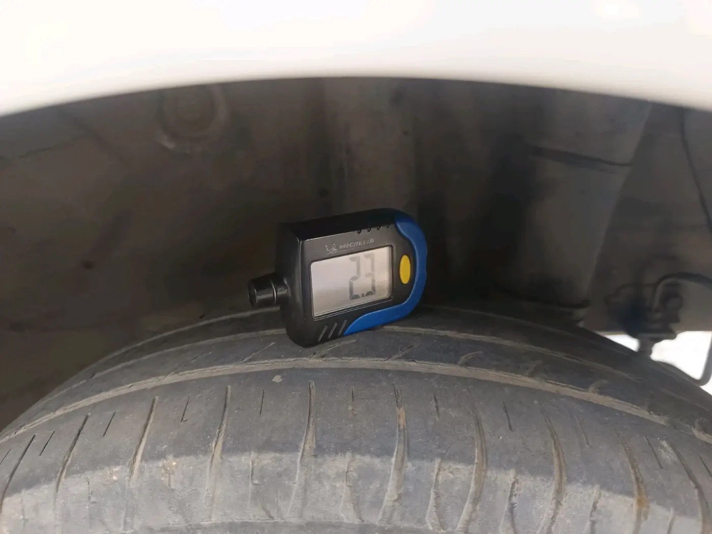 2013 Hyundai Grand i10 ASTA 1.2 KAPPA VTVT, Petrol, Manual, 89,179 km, tyre