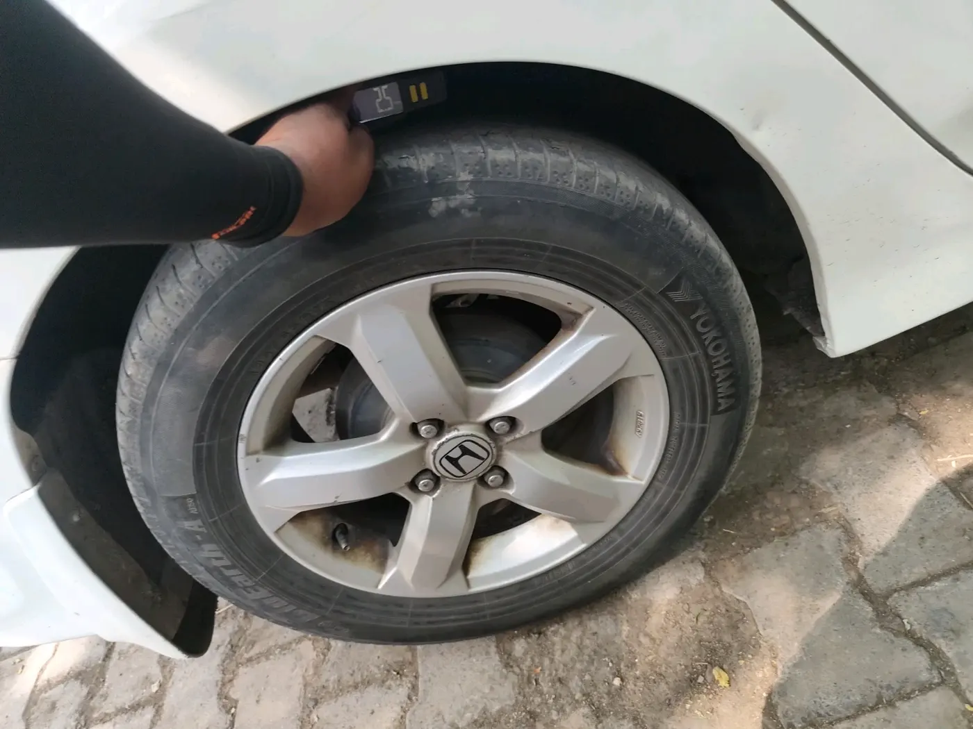 2011 Honda City 1.5L I-VTEC V AT, CNG, Automatic, 90,523 km, tyre