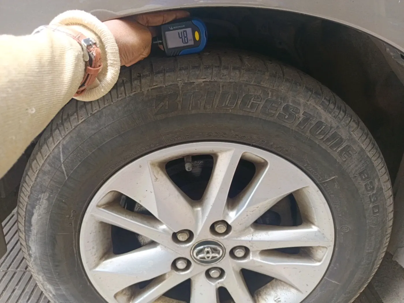 2019 Toyota Innova Crysta 2.8 GX AT 8 STR, Diesel, Automatic, 47,261 km, tyre