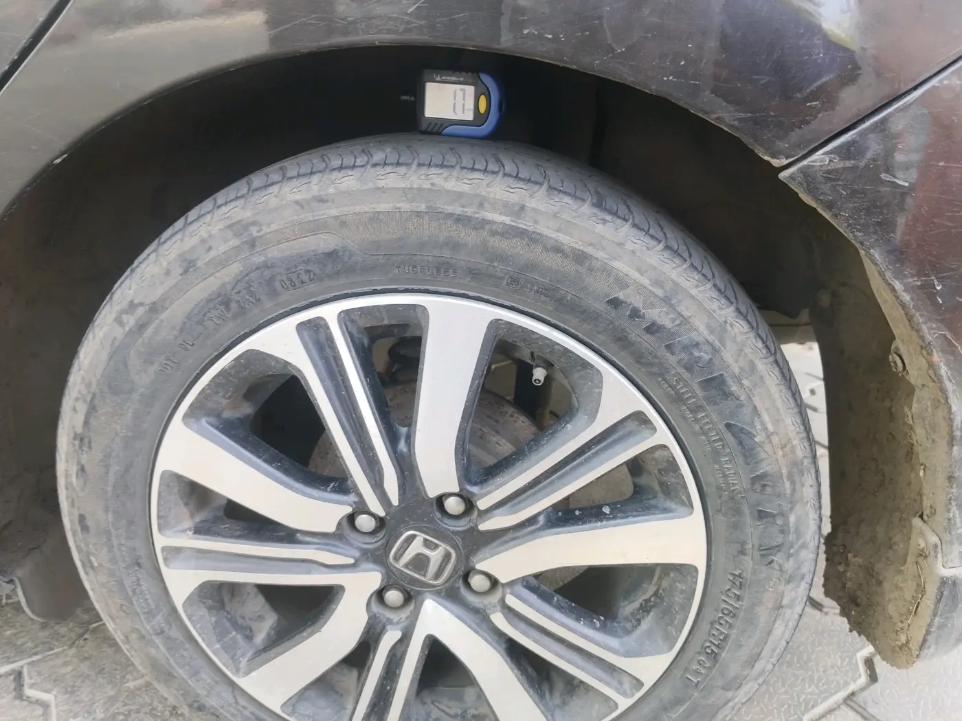 2022 Honda Amaze 1.2L I-VTEC VX, CNG, Manual, 73,979 km, tyre