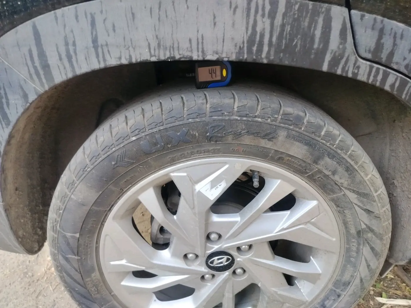 2023 Hyundai Creta SX 1.5 PETROL, Petrol, Manual, 29,409 km, tyre