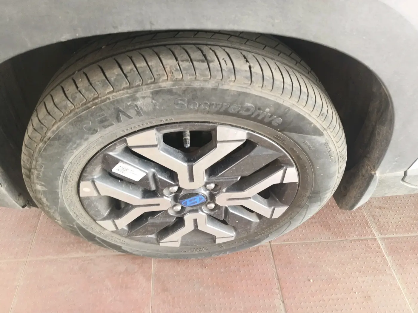 2024 Hyundai EXTER SX(O), Petrol, Manual, 13,169 km, tyre