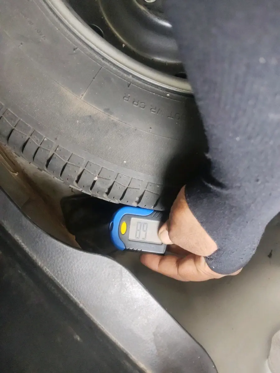 2019 Maruti Swift Dzire TOUR S-CNG, CNG, Manual, 81,806 km, tyre